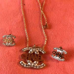 Necklace and earrings